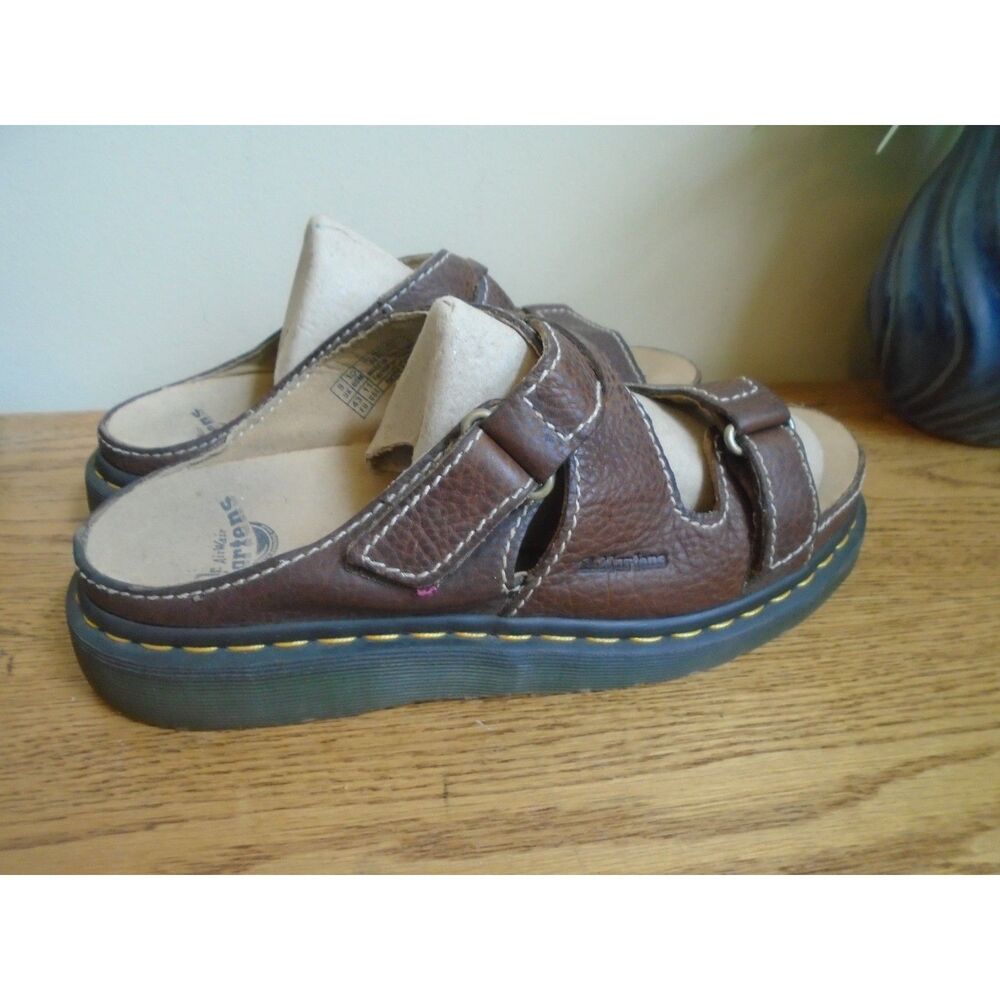Dr martens bradfield rugged leather sandals size 10 mens size 11 ladies